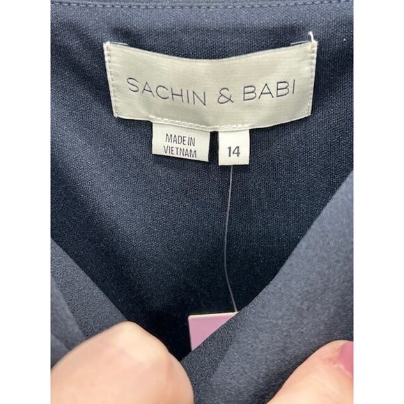 NWT Sachin & Babi Paulina 4-Way Stretch Crepe Gown Cowl Neck Navy Blue Size 6 - Picture 11 of 16